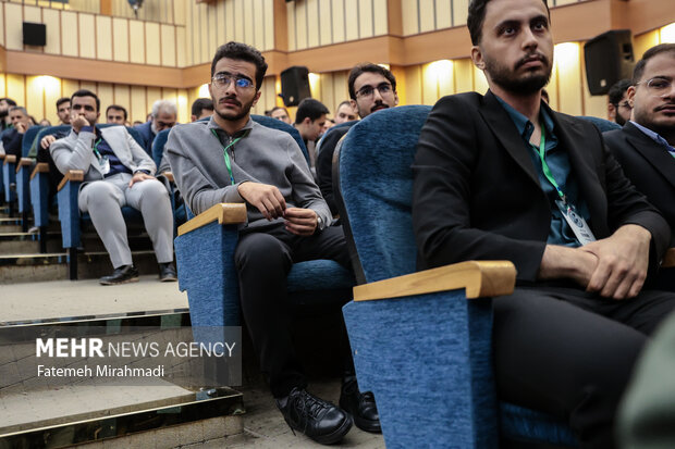 مراسم گرامیداشت روز دانشجو با حضور رئیس جمهور