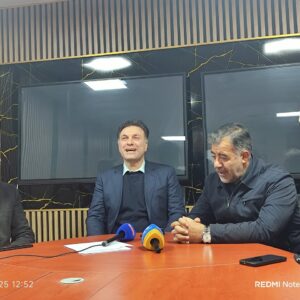 مظفری زاده: وضعیت موجود چمن یادگار امام (ره) تبریز خوب است