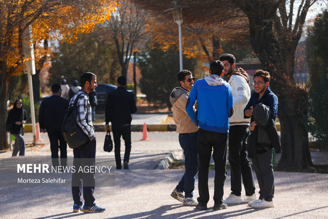 دانشجویان جوان؛ موتور پیشرفت و امید در سیستان و بلوچستان