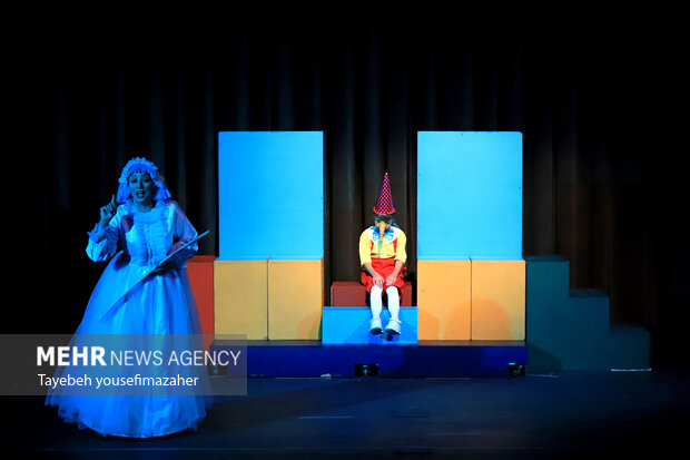 اجرای نمایش «پینوکیو» در جشنواره بین‌المللی تئاتر کودک‌ و نوجوان همدان