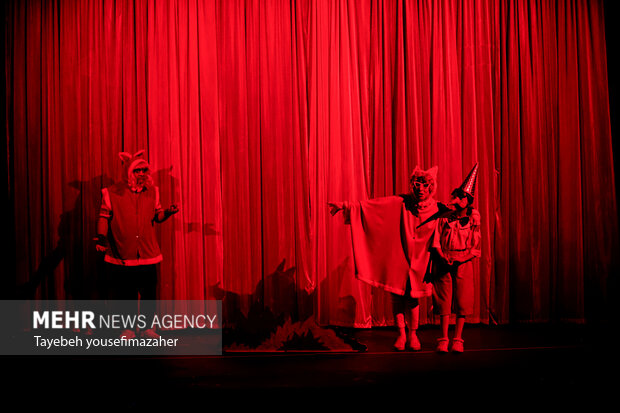 اجرای نمایش «پینوکیو» در جشنواره بین‌المللی تئاتر کودک‌ و نوجوان همدان