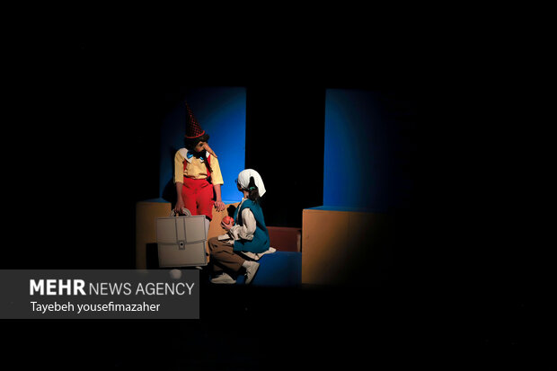 اجرای نمایش «پینوکیو» در جشنواره بین‌المللی تئاتر کودک‌ و نوجوان همدان