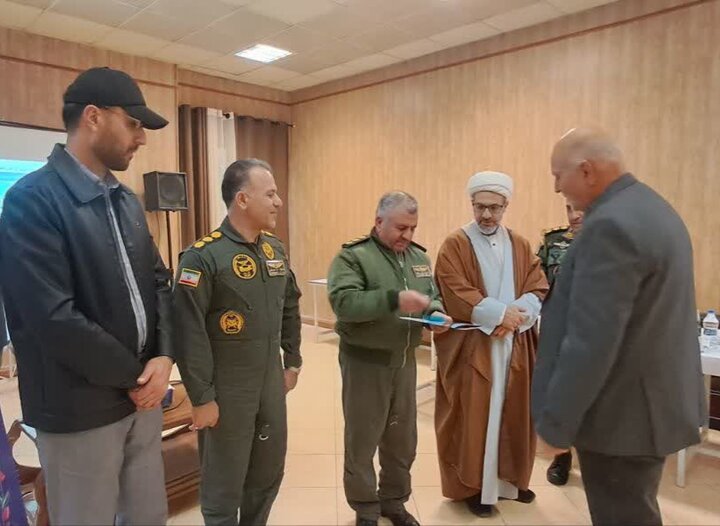 تکریم مادران و همسران شهدا وجانبازان دفاع مقدس درپایگاه چهارم هوانیروز