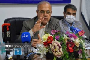 آشوری: عملیات اجرایی آزادراه بندرعباس تا پایان سال آغاز می‌شود