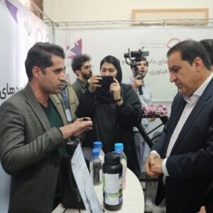 افتتاح نمایشگاه دستاوردهای علمی و پژوهشی در ایلام