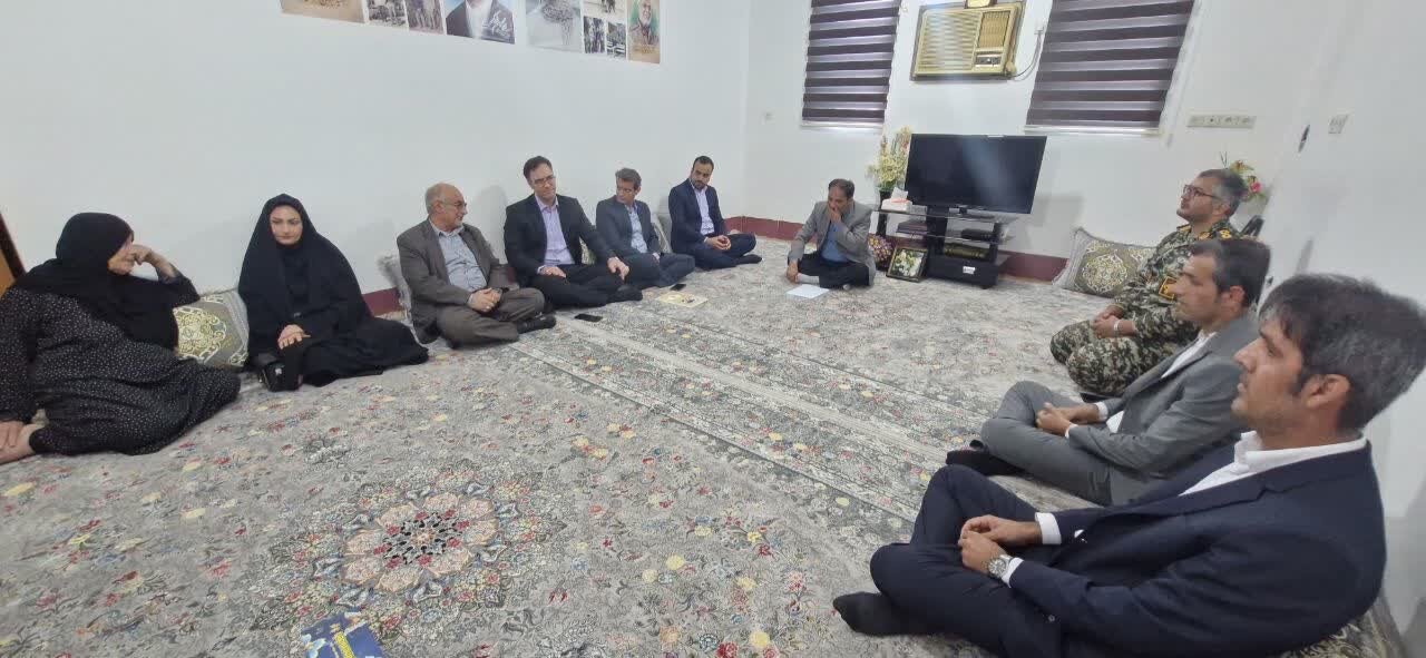 فرماندار تنگستان: شهدا ستونهای استوار تعالی جامعه هستند