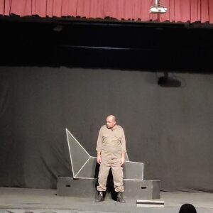 اجرای نمایش «سگ هار» در نوشهر