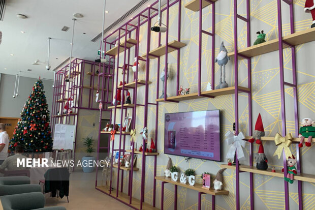 دبی و کمبود نشانه‌هایی از میزبانی/ «کاج»ها جای «نماد»ها را گرفته‌اند!