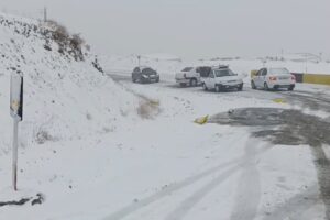 بارش شدید برف در جاده جدید شهرستان طالقان