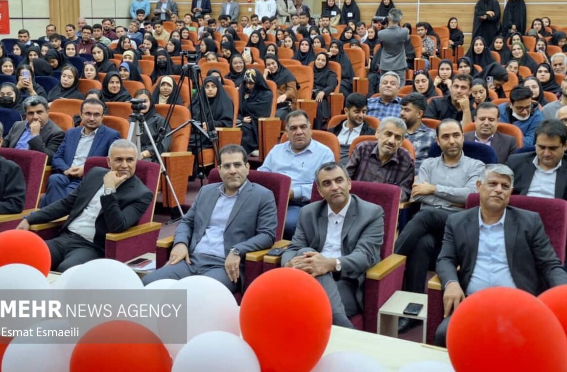 فرماندار گناوه: روز دانشجو نماد مبارزه علم با استکبار است