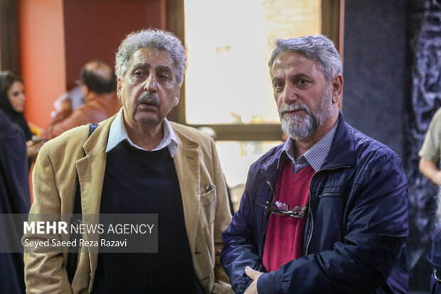 نمایشگاه آثار نقاشی عبدالحمید قدیریان با عنوان نقل «نور آمد»