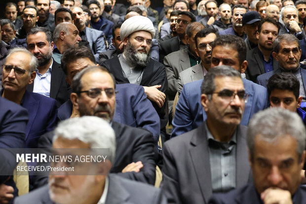 مراسم ختم خانواده اسماعیل سقاب اصفهانی