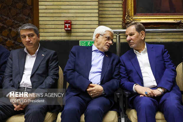 مراسم ختم خانواده اسماعیل سقاب اصفهانی