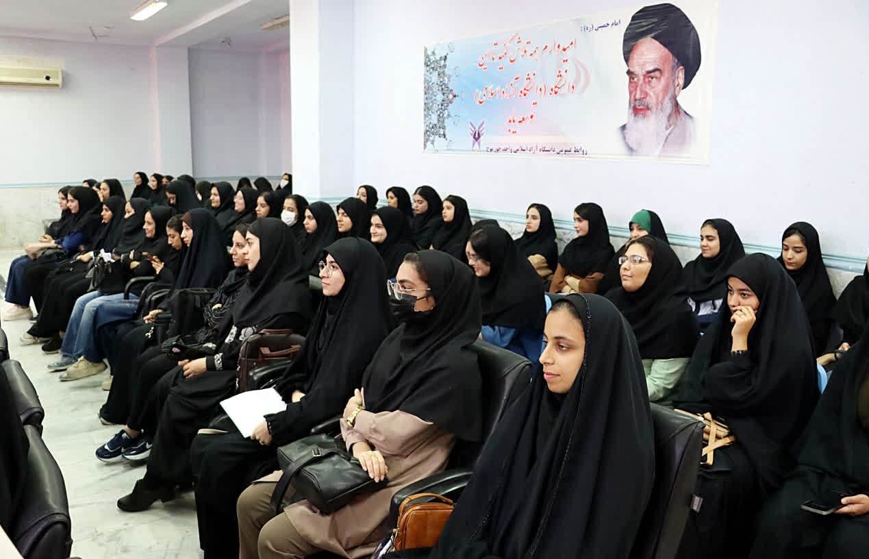 فرماندار دشتی: تصمیم‌گیری‌ها بر اساس نظر متخصصان و ظرفیت مردم است