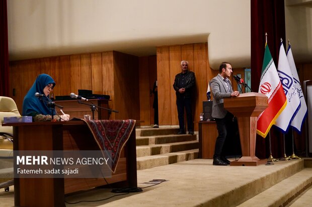 پرسش و پاسخ دانشجویان کرمانی با سخنگوی دولت