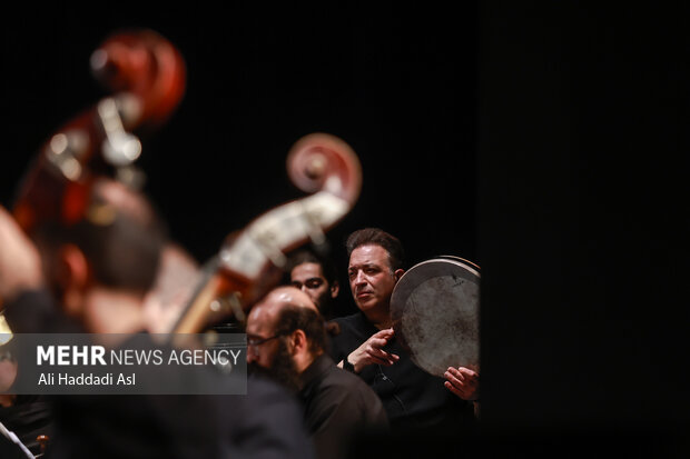 اجرای ارکستر موسیقی ملی ایران