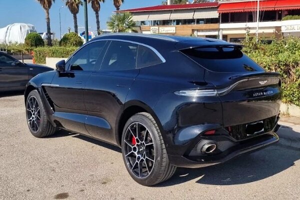 ماشین لوکس طارمی سوژه رسانه یونانی شد + عکس