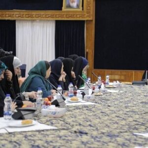 دیدار صمیمانه معاون رئیس‌جمهور با زنان خبرنگار در هفته زن