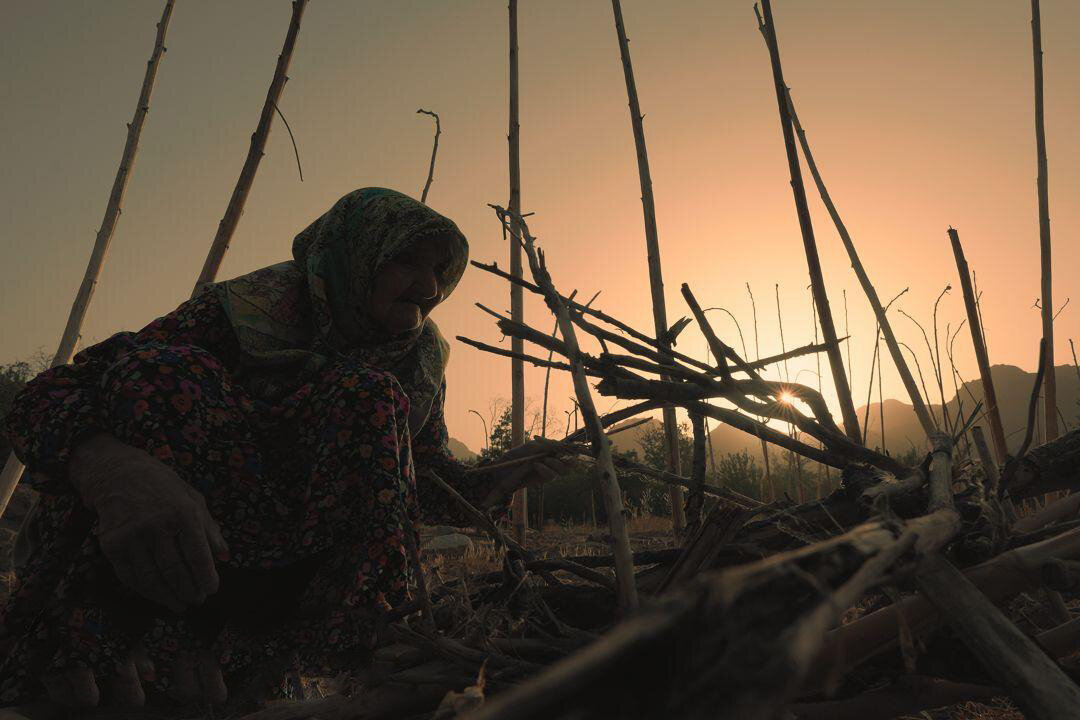 «صغری رئیس» دغدغه سالمندان را دارد؛ شخصیت خاص زنی ۱۰۲ ساله مستند شد!