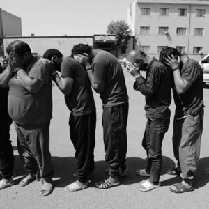 ۲۳ سرشاخه یک شرکت هرمی در مشهد دستگیر شدند