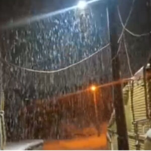 بارش شدید شبانه برف در تکاب