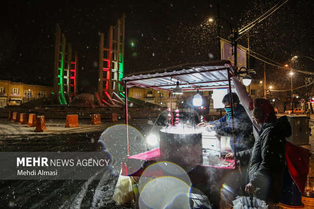 بارش برف در زنجان