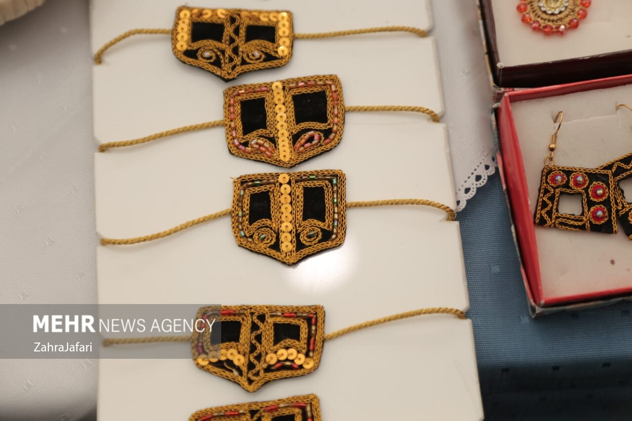 میراث پوشاک هرمزگان به اقتصاد خلاق گره میخورد