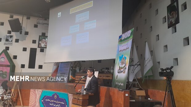 ۸۲.۵ درصد خاک ایران ماده آلی ندارد