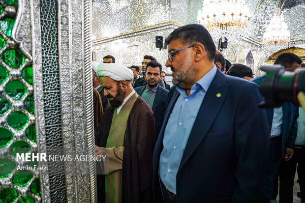 گلباران مقبره شهید دستغیب