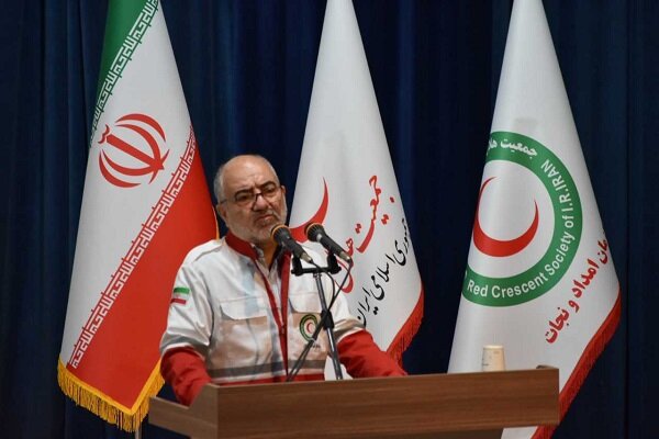 تلاش شبانه‌روزی امدادگران هلال احمر، نشانه ایمان و تعهد به مردم است