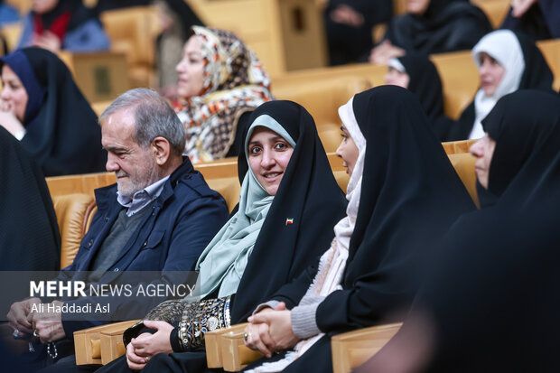 رکورد انتصابات زنان در دولت چهاردهم شکسته شد