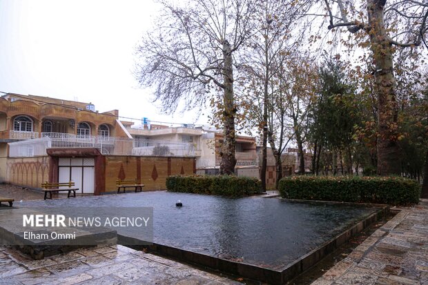 سنندج در آغوش باران؛ پاییزی پر از رنگ و طراوت