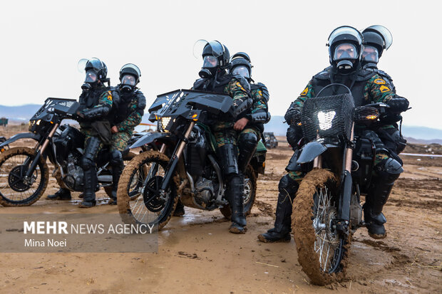 مانور تمام عیار زلزله آذربایجان با نام شهید مهدی زرتاجی