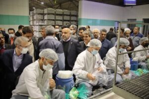 بازدید وزیر تعاون، کار و رفاه اجتماعی از شرکت املاح معدنی آرادان