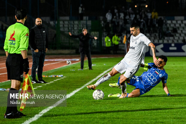 لیگ برتر فوتبال - استقلال و ملوان