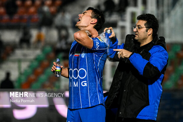 لیگ برتر فوتبال - استقلال و ملوان