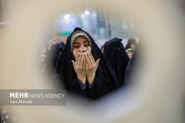 حال و هوای حرم امام رضا (ع) همزمان با ایام میلاد حضرت فاطمه (س)