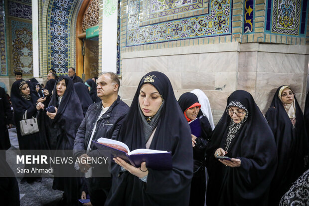 حال و هوای حرم امام رضا (ع) همزمان با ایام میلاد حضرت فاطمه (س)