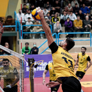 لیگ برتر والیبال – سپاهان اصفهان و طبیعت اسلامشهر