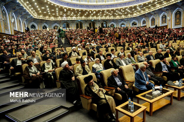 جشن میلاد حضرت زهرا(س) و چهل سالگی مجمع عاشقان بقیع قم