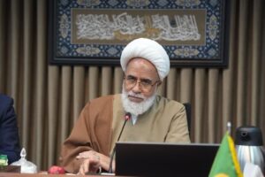 تأکید نماینده ولی فقیه در کرمانشاه بر انسجام استان در پیگیری مطالبات