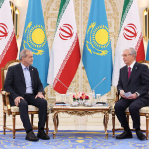 پزشکیان: نقشه راه روابط تجاری تهران و آستانه آماده اجراست