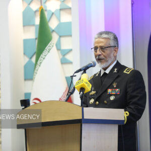 سخنرانی امیر دریادار حبیب‌الله سیاری در همایش زوج‌های جوان ارتش