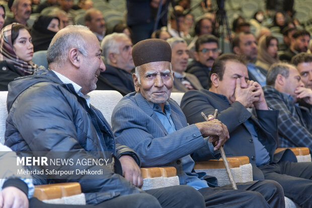 اختتامیه اولین جشنواره ملی نمد در شهرکرد