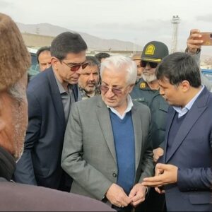 استاندار خراسان شمالی مشکلات واحدهای تولیدی شیروان را بررسی کرد