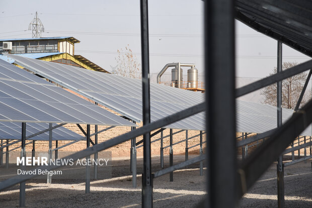 افتتاح نیروگاه خورشیدی به همت کمیته امداد امام خمینی(ره)