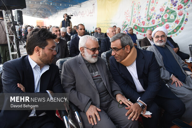 افتتاح نیروگاه خورشیدی به همت کمیته امداد امام خمینی(ره)