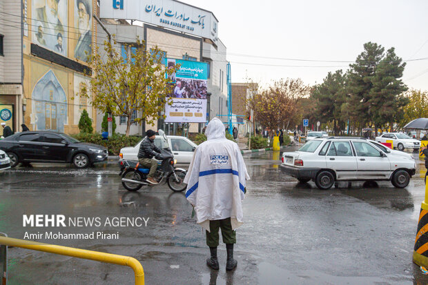 بارش باران پاییزی در قم