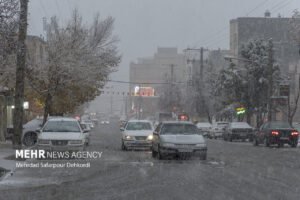 پلیس راه کهگیلویه وبویراحمد:زنجیر چرخ ببندید واز سفر غیرضروری بپرهیزید