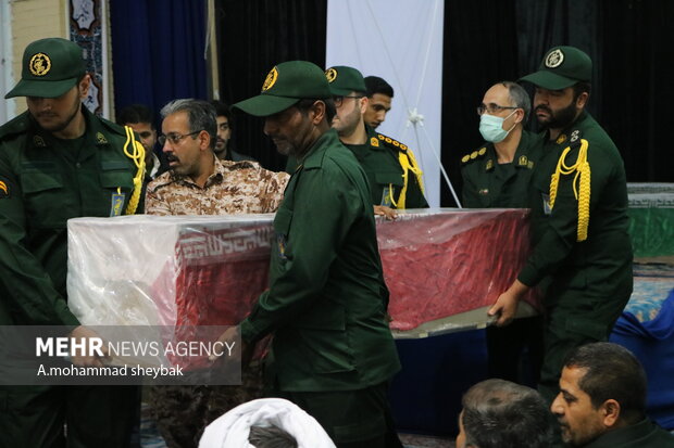 آیین تشییع شهدای حادثه تروریستی لار در زابل